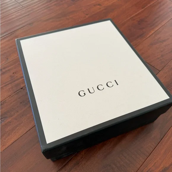 Gucci White and Silver Espadrille Wedges - Picture 2 of 8